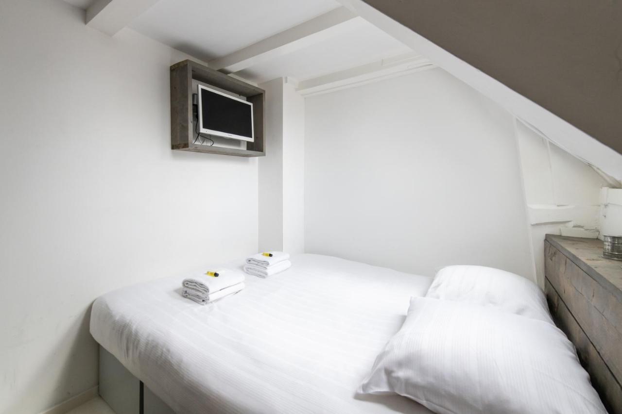 Two Bedroom Apartment In Historic Canalhouse From 1618 - City Centre Ámsterdam Exterior foto