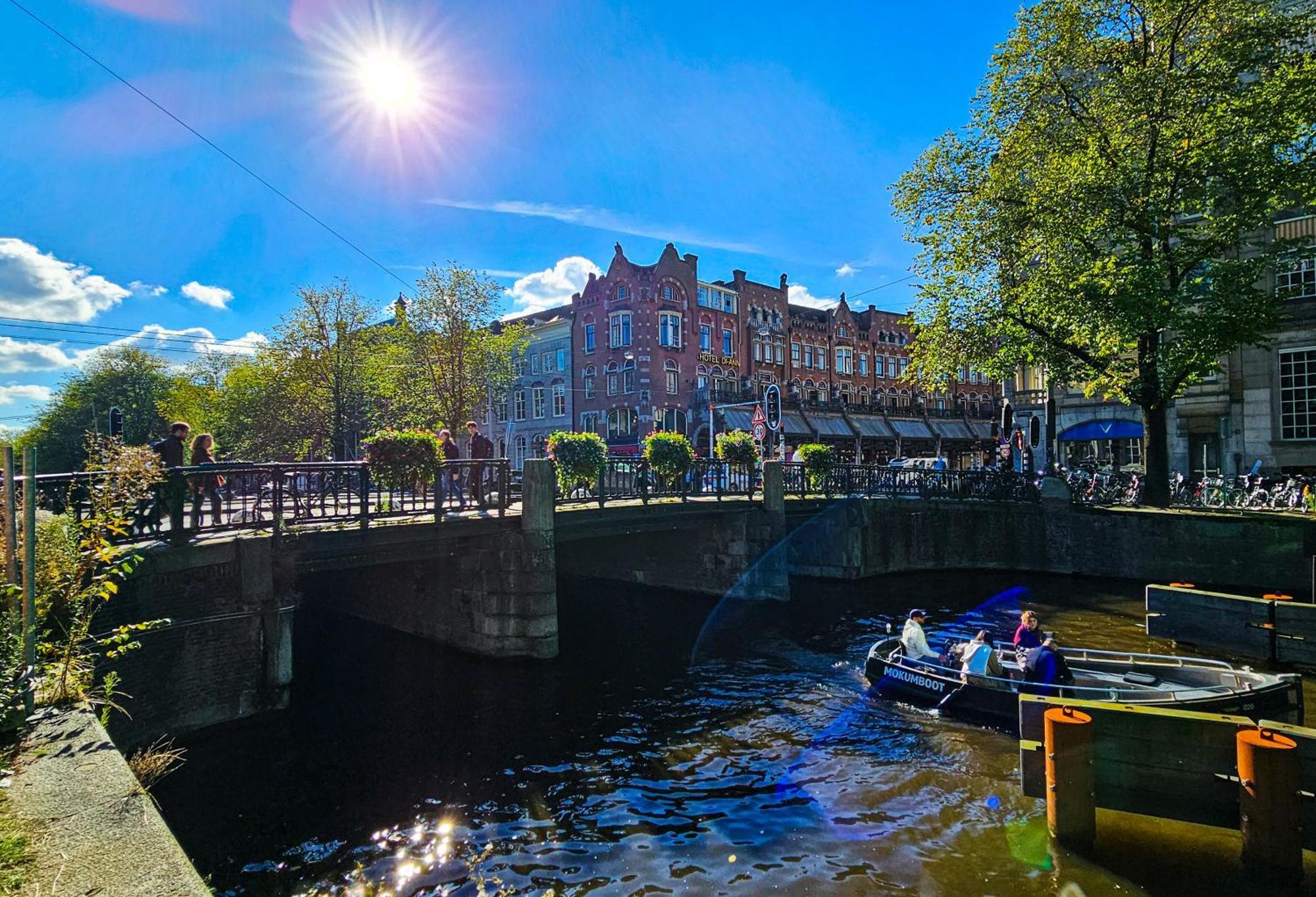 Two Bedroom Apartment In Historic Canalhouse From 1618 - City Centre Ámsterdam Exterior foto