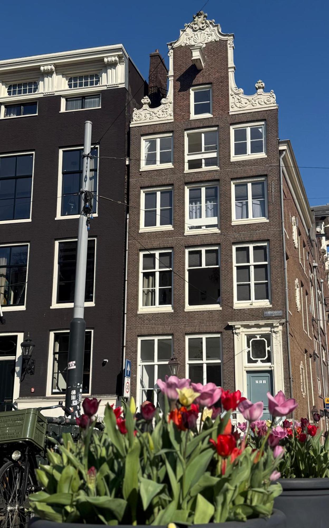 Two Bedroom Apartment In Historic Canalhouse From 1618 - City Centre Ámsterdam Exterior foto